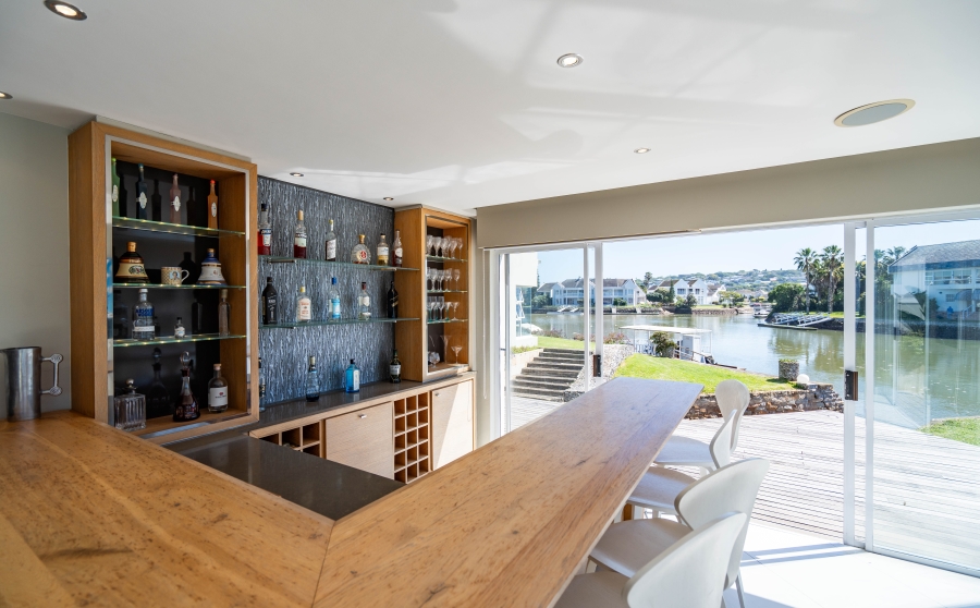 7 Bedroom Property for Sale in Royal Alfred Marina Eastern Cape